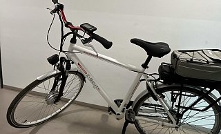 Die Polizei sucht den Eigentümer dieses Fahrrades. - Polizei Lippe Die Polizei sucht den Eigentümer dieses Fahrrades. - Polizei Lippe