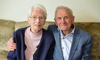Seit 70 Jahren verheiratet: Erika und Hans-Otto Flörkemeier. - Nicole Ellerbrake Seit 70 Jahren verheiratet: Erika und Hans-Otto Flörkemeier. - Nicole Ellerbrake