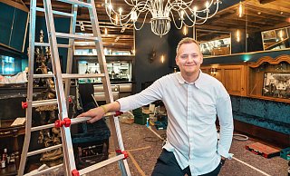 Chef Jan Diekjobst freut sich auf die Neueröffnung des Restaurants. - Torben Gocke Chef Jan Diekjobst freut sich auf die Neueröffnung des Restaurants. - Torben Gocke
