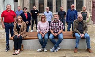 Das Foto vom 17.7. zeigt Ratskandidaten und Unterstützer der Wählergruppe Soziales Lemgo - einige sind infolge Urlaubs u.a. nicht im Bild. Nach der Urlaubszeit liefern wir natürlich ein vollständiges Foto aller Bewerber für die Lemgoer Wahlkreise. - Wählergruppe Soziales Lemgo Das Foto vom 17.7. zeigt Ratskandidaten und Unterstützer der Wählergruppe Soziales Lemgo - einige sind infolge Urlaubs u.a. nicht im Bild. Nach der Urlaubszeit liefern wir natürlich ein vollständiges Foto aller Bewerber für die Lemgoer Wahlkreise. - Wählergruppe Soziales Lemgo