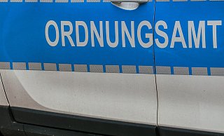 Das Ordnungsamt kontrolliert. - Symbolbild: Pixabay