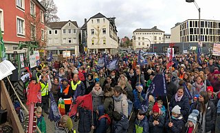 Nach Angaben der Polizei waren 600 Klimastreiker in Detmold. - Bernhard Preuss Nach Angaben der Polizei waren 600 Klimastreiker in Detmold. - Bernhard Preuss