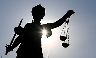 Das Landgericht hat ein Ex-Paar aus Lippe verurteilt. - Arne Dedert/dpa