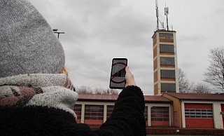 In den vergangenen sechs Wochen war der Handyempfang in der Lagenser Innenstadt nur eingeschränkt vorhanden. Unter anderem war die Mobilfunkanlage bei der Feuerwache defekt. - Nadine Uphoff In den vergangenen sechs Wochen war der Handyempfang in der Lagenser Innenstadt nur eingeschränkt vorhanden. Unter anderem war die Mobilfunkanlage bei der Feuerwache defekt. - Nadine Uphoff