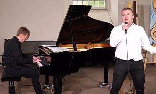 Markus Maurer am Klavier und Ingo Dickewied konzertieren in Wöbbel online. - Nicole Ellerbrake