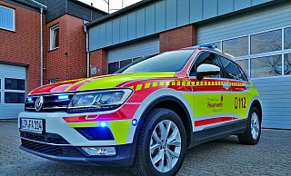 Der neue Kommandowagen der Augustdorfer Feuerwehr, ein VW Tiguan. - Feuerwehr Augustdorf