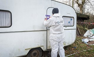 Generalverdacht: Polizeibeamte in ganz Ostwestfalen-Lippe leiden unter den Verfehlungen weniger Kollegen. Aus der Bevölkerung schlägt allen Ordnungshütern viel Hass und Zorn entgegen. - Ch. Mathiesen