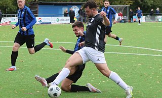 Jerxens Maximilian Walter kommt nicht durch. - Sebastian Lucas