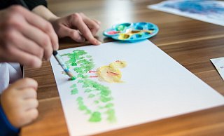 Wie geht es mit der Kita Rote Schule in Barntrup weiter? Darüber soll der Rat am 13. Dezember entscheiden. - Symbolbild: Pixabay