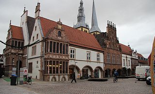 Das Rathaus am Lemgoer Marktplatz. - Katrin Kantelberg Das Rathaus am Lemgoer Marktplatz. - Katrin Kantelberg