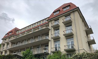 Ungenutzt: Der Fürstenhof an der Parkstraße steht seit mehr als zehn Jahren leer. Bisher hat sich aus Sicht der Stadt kein passender Investor gefunden. - Sven Kienscherf Ungenutzt: Der Fürstenhof an der Parkstraße steht seit mehr als zehn Jahren leer. Bisher hat sich aus Sicht der Stadt kein passender Investor gefunden. - Sven Kienscherf
