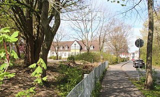 Der Verkehr vor Grundschule und Kita soll weniger werden. - Cordula Gröne Der Verkehr vor Grundschule und Kita soll weniger werden. - Cordula Gröne