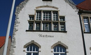 Das historische Barntruper Rathaus soll nach dem Wunsch von Bürgermeister Jürgen Schell Museum werden statt Verwaltungssitz zu bleiben. - Archivfoto: Sylvia Frevert