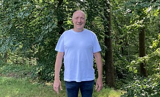 Roger Ritters Lieblingsplatz ist in seinem Garten zuhause, an den sich ein Waldstück anschließt. - Cordula Gröne Roger Ritters Lieblingsplatz ist in seinem Garten zuhause, an den sich ein Waldstück anschließt. - Cordula Gröne