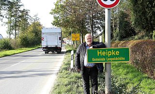Macht sich für einen Bürgerradweg stark: der Leopoldshöher SPD-Politiker Andreas Brinkmann. Einen Förderantrag will die Gemeinde für 2020 stellen – trotzdem könnte es noch Jahre dauern, bis der Radweg an der Schackenburger Straße gebaut wird. - Thomas Dohna