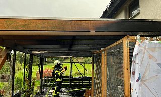 Wintergarten in Extertal hat gebrannt. - Freiwillige Feuerwehr Extertal