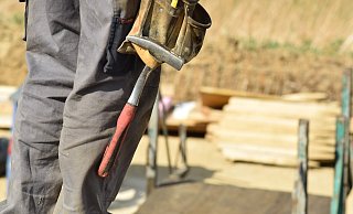 Bauland wird immer wieder zu unerschwinglichen Preisen angeboten. - Pixabay