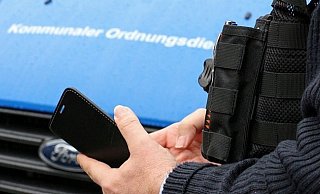 Der Kommunale Ordnungsdienst ist regelmäßig montags bis donnerstags von 9 bis 21 Uhr sowie freitags und samstags von 12 bis 2 Uhr im Dienst. - Janet König