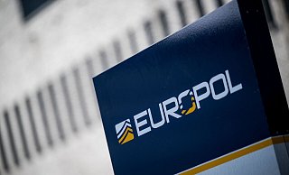 Die europäische Polizeibehörde Europol versucht den illegalen Drogenhandel einzudämmen. - Jasper Jacobs/Belga/dpa