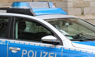 Die Täter hebelten einen Container auf. - Symbolbild: Pixabay Die Täter hebelten einen Container auf. - Symbolbild: Pixabay