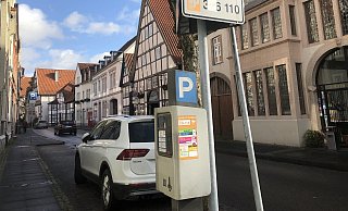 Hier geht es zwei Monate lang nicht weiter: Die Papenstraße wird kurz vor dem Ostertor-Kreisel gesperrt. - Till Brand/Archivfoto Hier geht es zwei Monate lang nicht weiter: Die Papenstraße wird kurz vor dem Ostertor-Kreisel gesperrt. - Till Brand/Archivfoto