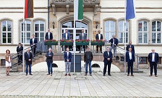 Hintere Reihe (v.l.): Dagmar Seifert, Michael Ruttner, Dr. Alexander Martin,Patrick Pauleikhoff, Coskun Ünal, Faysal Dogan, Stephan Möller, Gunter SchmidtVordere Reihe (v.l.): Lore Patze, Wilfried Wächter, Hartwig Stork, Till Inhoff,Fried Petringmeier, Dr. Konrad Hambrügge, Bernd Stumpenhagen, Peter Garnjost - cdu Hintere Reihe (v.l.): Dagmar Seifert, Michael Ruttner, Dr. Alexander Martin,Patrick Pauleikhoff, Coskun Ünal, Faysal Dogan, Stephan Möller, Gunter SchmidtVordere Reihe (v.l.): Lore Patze, Wilfried Wächter, Hartwig Stork, Till Inhoff,Fried Petringmeier, Dr. Konrad Hambrügge, Bernd Stumpenhagen, Peter Garnjost - cdu