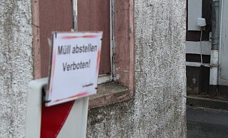 Verwahrlost und verrammelt: In Horn gibt es insgesamt etwa 40 Schrottimmobilien, schätzt Sozialdienstchef Heinz Blome. - Marianne Schwarzer