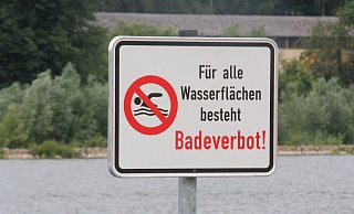 Badeverbot: Derzeit ist der Schiedersee für das Schwimmen nicht freigegeben. - Archiv: Patrick Bockwinkel Badeverbot: Derzeit ist der Schiedersee für das Schwimmen nicht freigegeben. - Archiv: Patrick Bockwinkel