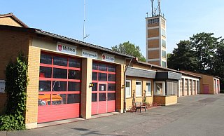 Die Lagenser Feuerwache hat schon einige Jahre auf dem Buckel. Die Fortschreibung des Brandschutzbedarfsplan enthält hier Modernisierungsbedarf. - Karolina Schmidt Die Lagenser Feuerwache hat schon einige Jahre auf dem Buckel. Die Fortschreibung des Brandschutzbedarfsplan enthält hier Modernisierungsbedarf. - Karolina Schmidt