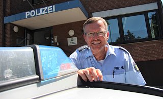 Hauptkommissar Michael Sieweke (49) ist neuer Leiter der Lagenser Wache. - Niklas Böhmer