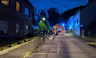 Zimmerbrand in der Hermannstraße. - Feuerwehr Oerlinghausen Zimmerbrand in der Hermannstraße. - Feuerwehr Oerlinghausen