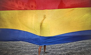 Das Versagen der Beh&ouml;rden im Falle der 15-J&auml;hrigen hatte in Rum&auml;nien den R&uuml;cktritt des Innenministers nach sich gezogen. - Foto: Vadim Ghirda/AP