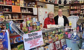 Hildegard und Anja Limberg sind die Tante Emmas aus Leese. - Katrin Kantelberg Hildegard und Anja Limberg sind die Tante Emmas aus Leese. - Katrin Kantelberg