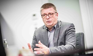 Thomas Haldenwang, Präsident des Bundesamtes für Verfassungsschutz (BfV), spricht. - Michael Kappeler/dpa Thomas Haldenwang, Präsident des Bundesamtes für Verfassungsschutz (BfV), spricht. - Michael Kappeler/dpa