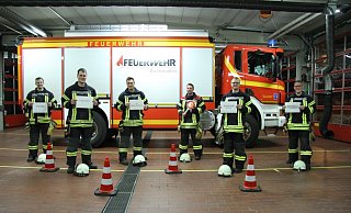 Die Botschaft der Salzufler Wehr: "Wir sind für Euch in Bereitschaft. Bleibt Ihr bitte für uns zu Hause" - Feuerwehr Bad Salzuflen Die Botschaft der Salzufler Wehr: "Wir sind für Euch in Bereitschaft. Bleibt Ihr bitte für uns zu Hause" - Feuerwehr Bad Salzuflen