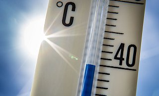 In NRW steigen die Temperaturen deutlich an. Der heißeste Tag steht bevor. - dpa In NRW steigen die Temperaturen deutlich an. Der heißeste Tag steht bevor. - dpa