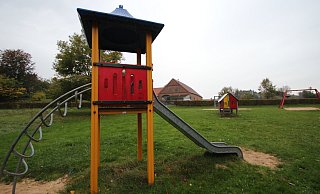 Der Spielplatz an der Rintelner Stra&szlig;e in Hohehnhausen muss wohl der Rettungswache weichen. - Jens Rademacher