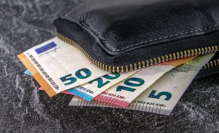 Zwei Seniorinnen aus Blomberg sind offenbar Opfer von Taschendiebstählen geworden. - Pixabay