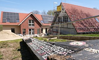 Die Bauarbeiten am Tierheim sind auf der Zielgraden. Die alten Gebäude mussten weg und sind neuen, zeitgemäßen gewichen. Die Bauphase hat Vierbeinern und Mitarbeitern viel abverlangt. - Sven Koch