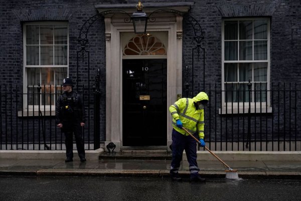 Downing Street - © Foto: Alberto Pezzali/AP/dpa
