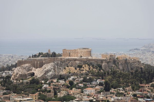 Die Erdbeben waren auch in Athen zu spüren. (Archivbild) - © Socrates Baltagiannis/dpa