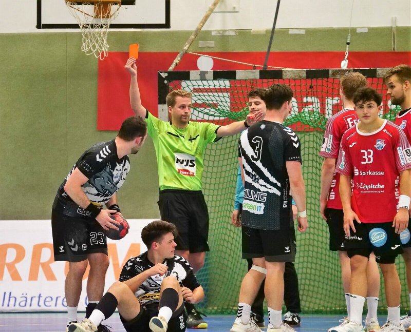 Zwei rote Karten beim Bruderkampf der Blaauws Nachrichten aus dem Sport LZ.de