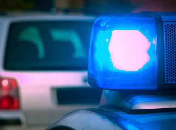 Polizei fahndet nach Verdächtigen - © Symbolbild