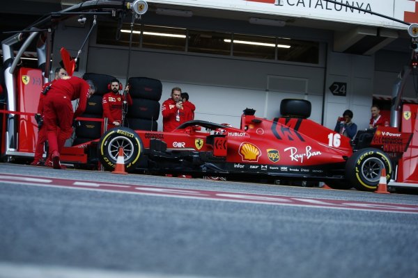 Ferrari - © Foto: Joan Monfort/AP/dpa