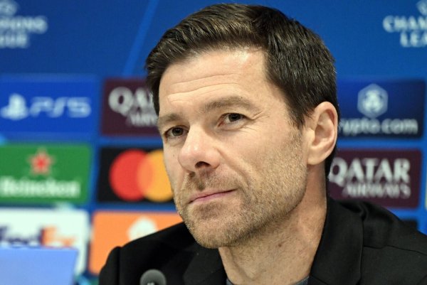 Xabi Alonso freut sich auf seine Rückkehr an die Anfield Road - © Federico Gambarini/dpa