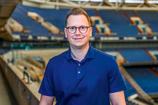 Einer für den FC Bayern? Angeblich wechselt André Hechelmann in die Münchner Scouting-Abteilung. - © Tim Rehbein/dpa