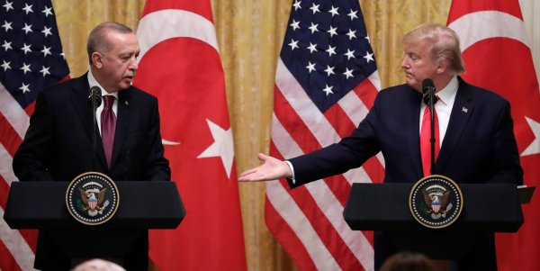 Trump hatte Erdogan bereits in seiner ersten Amtszeit im Weißen Haus empfangen. (Archivbild) - © Evan Vucci/AP/dpa