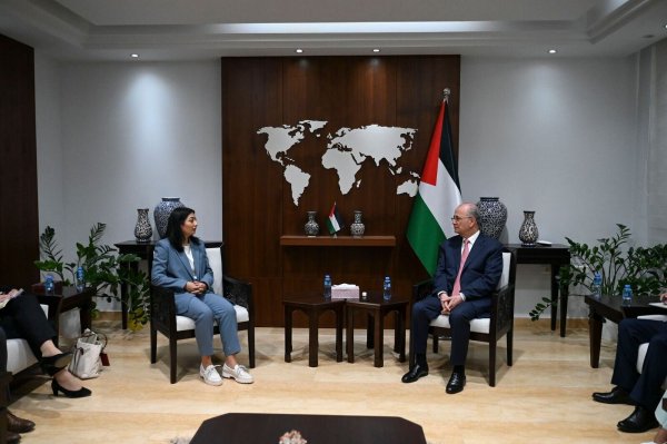Die Entwicklungsministerin, Reem Alabali Radovan (SPD), hatte Ende August den Ministerpräsidenten der Palästinensischen Autonomiebehörde, Mohammed Mustafa, in Ramallah besucht. (Archivfoto) - © Katharina Kausche/dpa