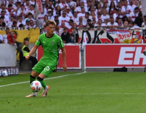 Robin Hack fehlt Borussia Mönchengladbach mehrere Wochen. (Archivbild) - © Markus Lenhardt/dpa