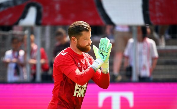 Timo Horn steht jetzt für den VfL Bochum zwischen den Pfosten. - © Federico Gambarini/dpa